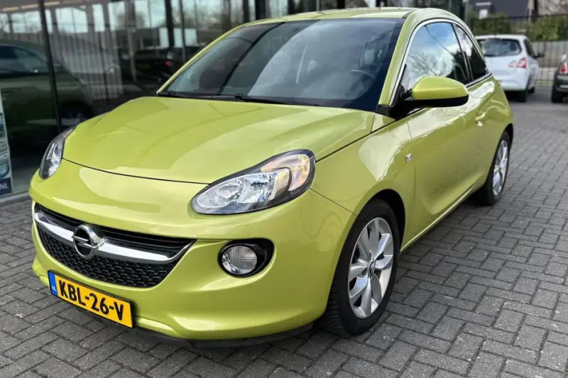 Opel Adam (2017)