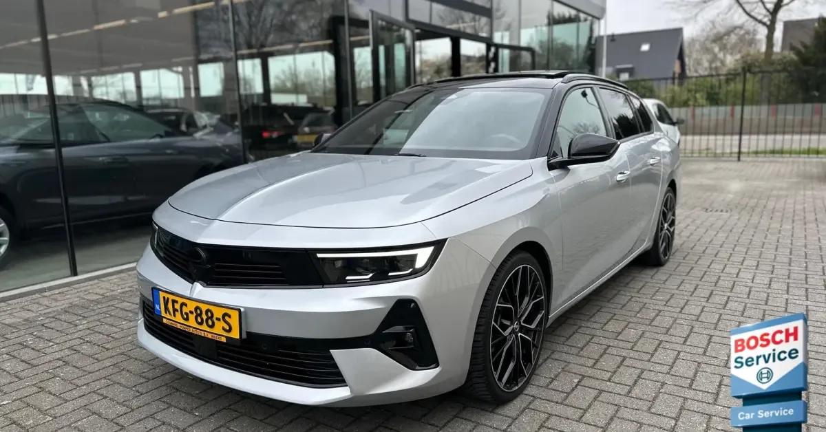 Opel Astra (2025) — foto 1