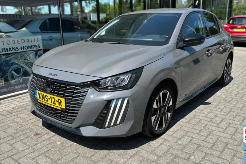 Peugeot 208 (2024)