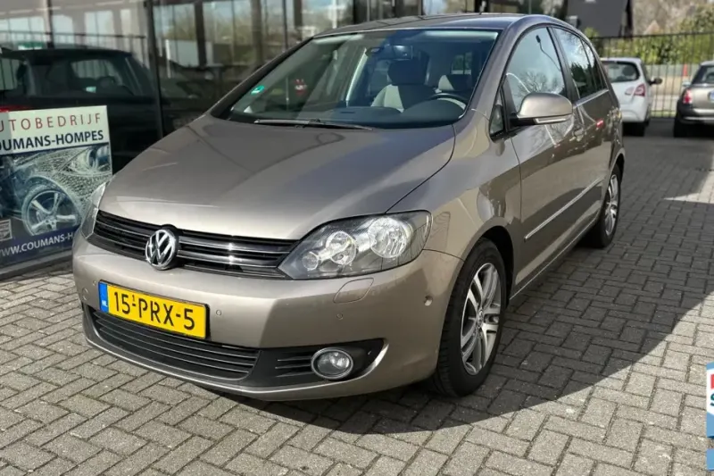 Volkswagen Golf (2011)