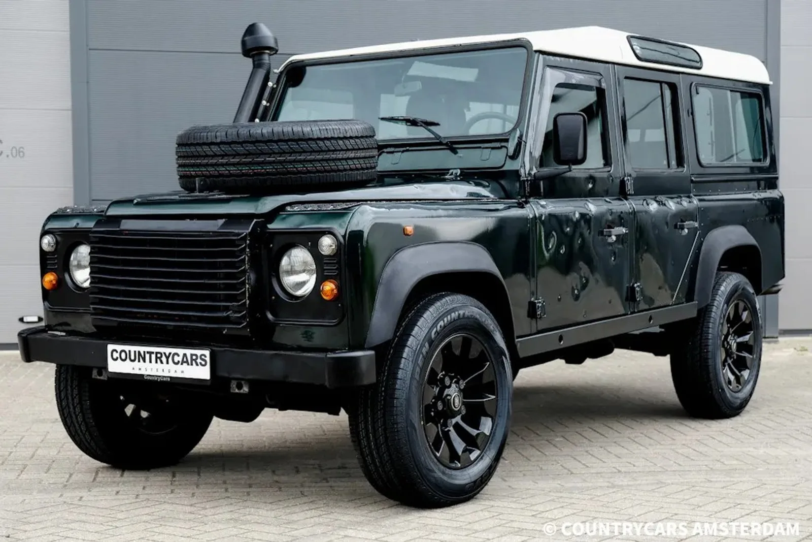 Land Rover Defender (2000) — foto 1