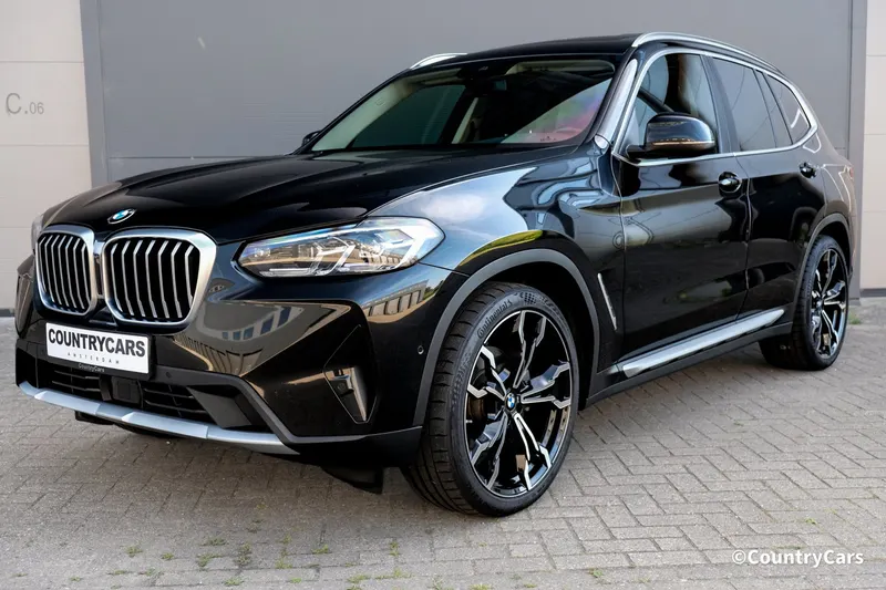 BMW X3 (2023)