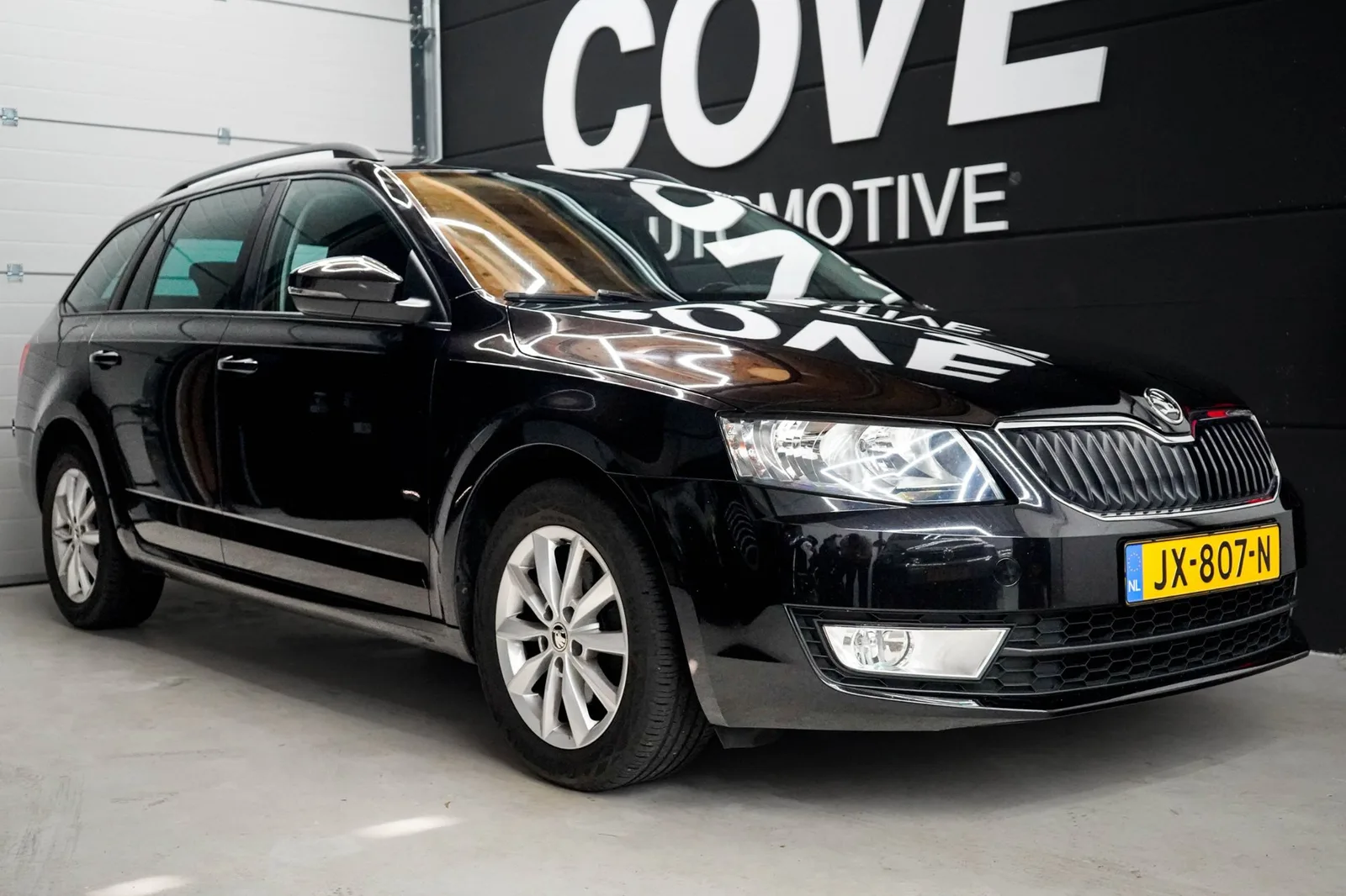Škoda Octavia (2016) — foto 1
