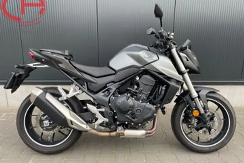 Honda CB 750 Hornet (2023)