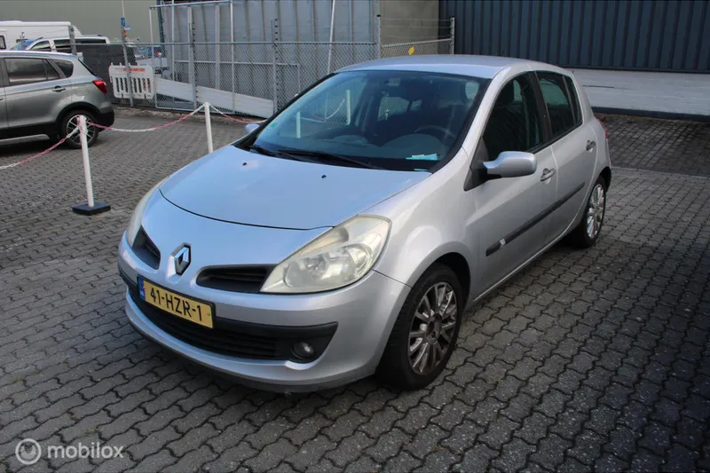 Renault Clio (2009)
