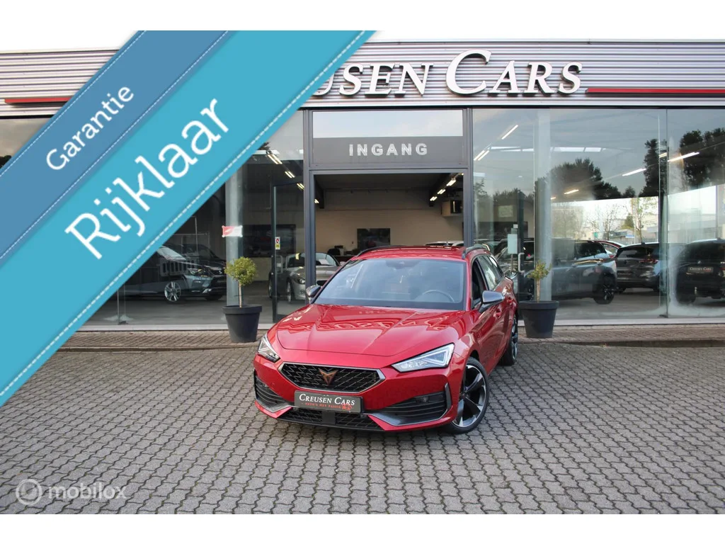 CUPRA Leon Sportstourer (2023) — foto 1
