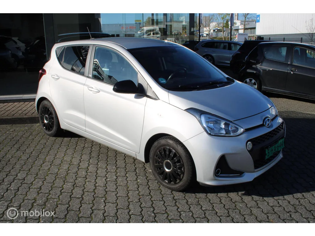 Hyundai i10 (2020) — foto 1