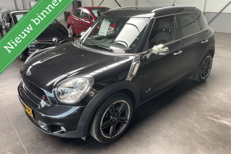 MINI Countryman (2011)