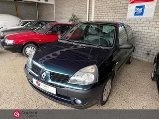 Renault Clio (2004) — foto 1