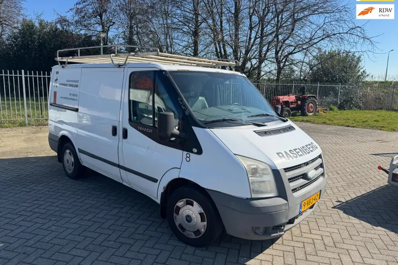 Ford Transit (2009)