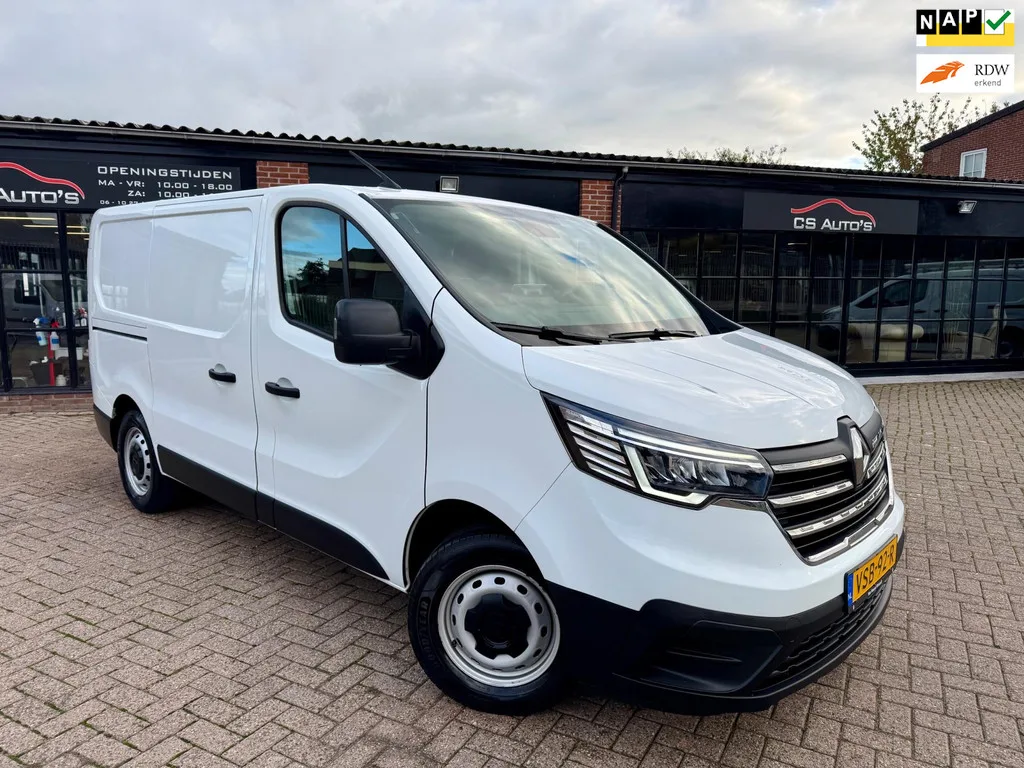 Renault Trafic (2022) — foto 1