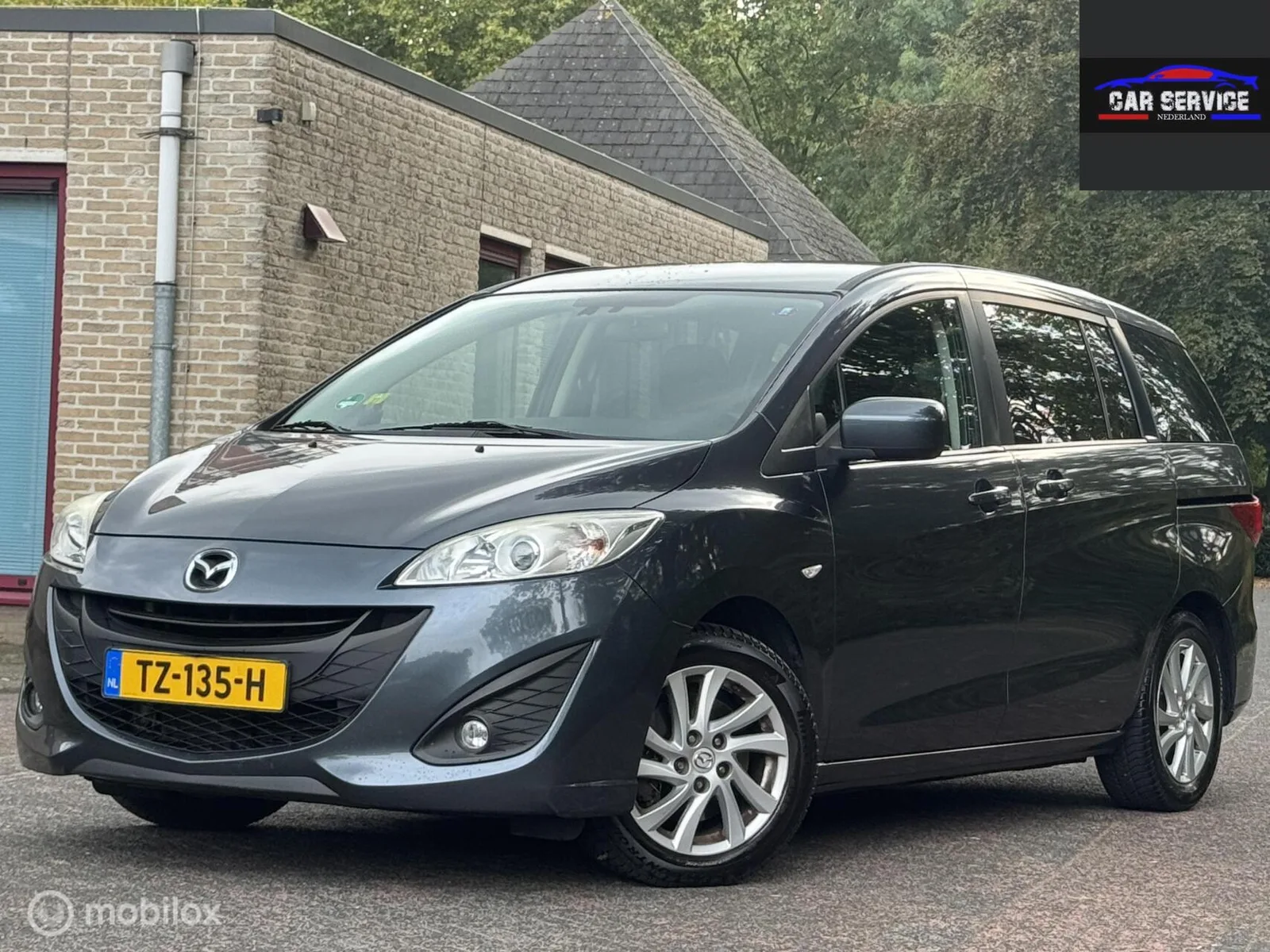 Mazda 5 (2011) — foto 1