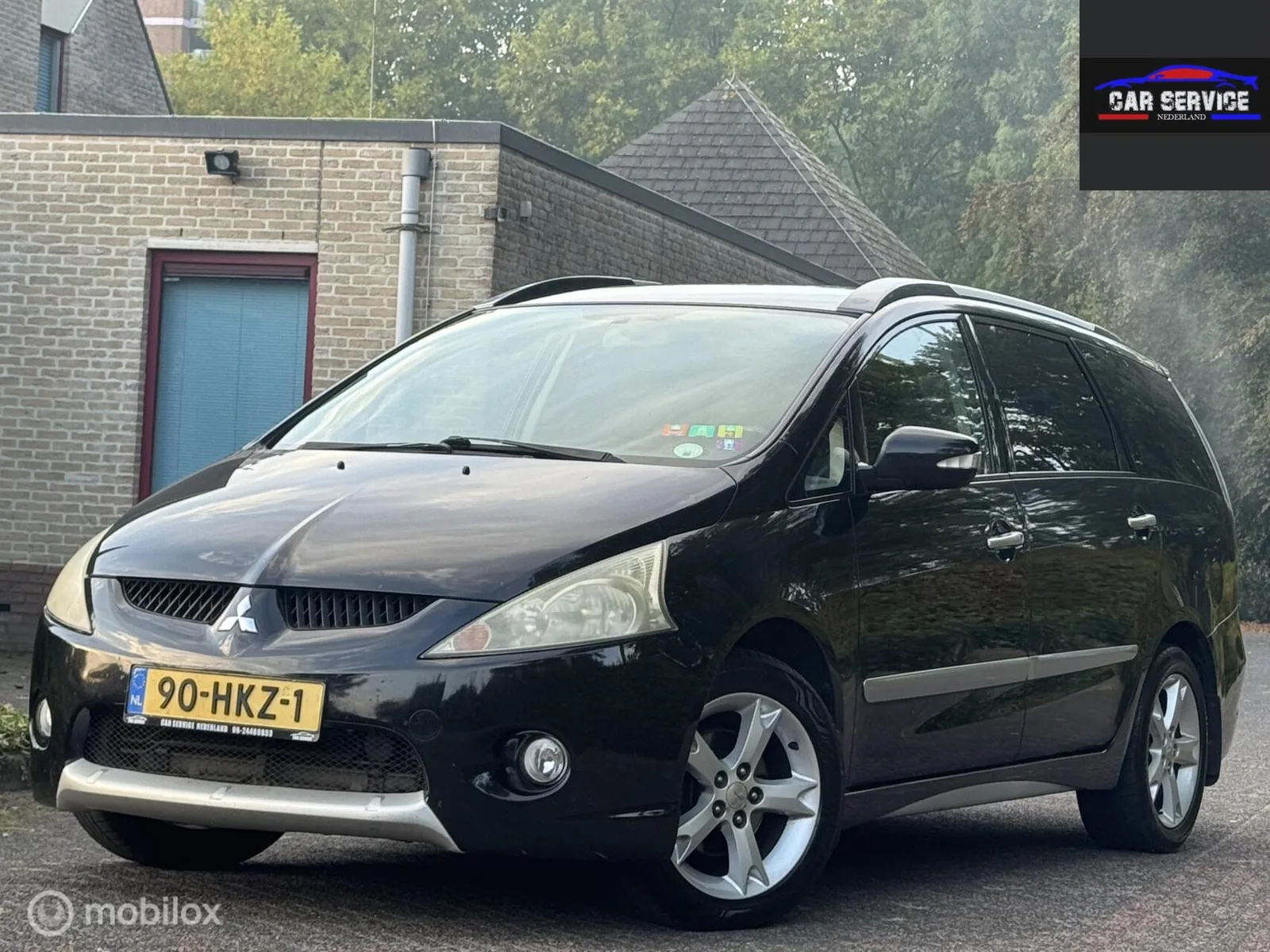 Mitsubishi Grandis (2009) — foto 1