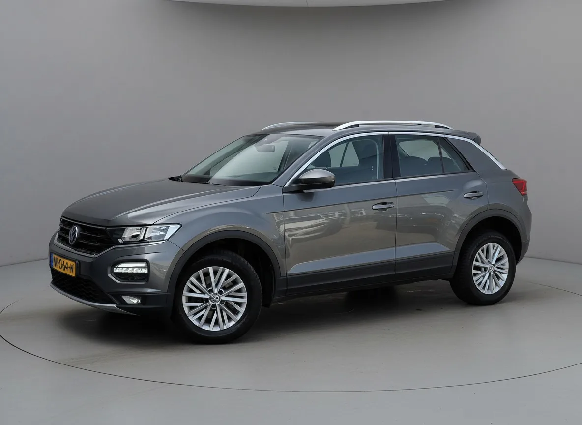 Volkswagen T-Roc (2018) — foto 1