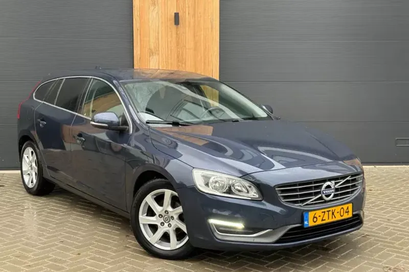 Volvo V60 (2015)