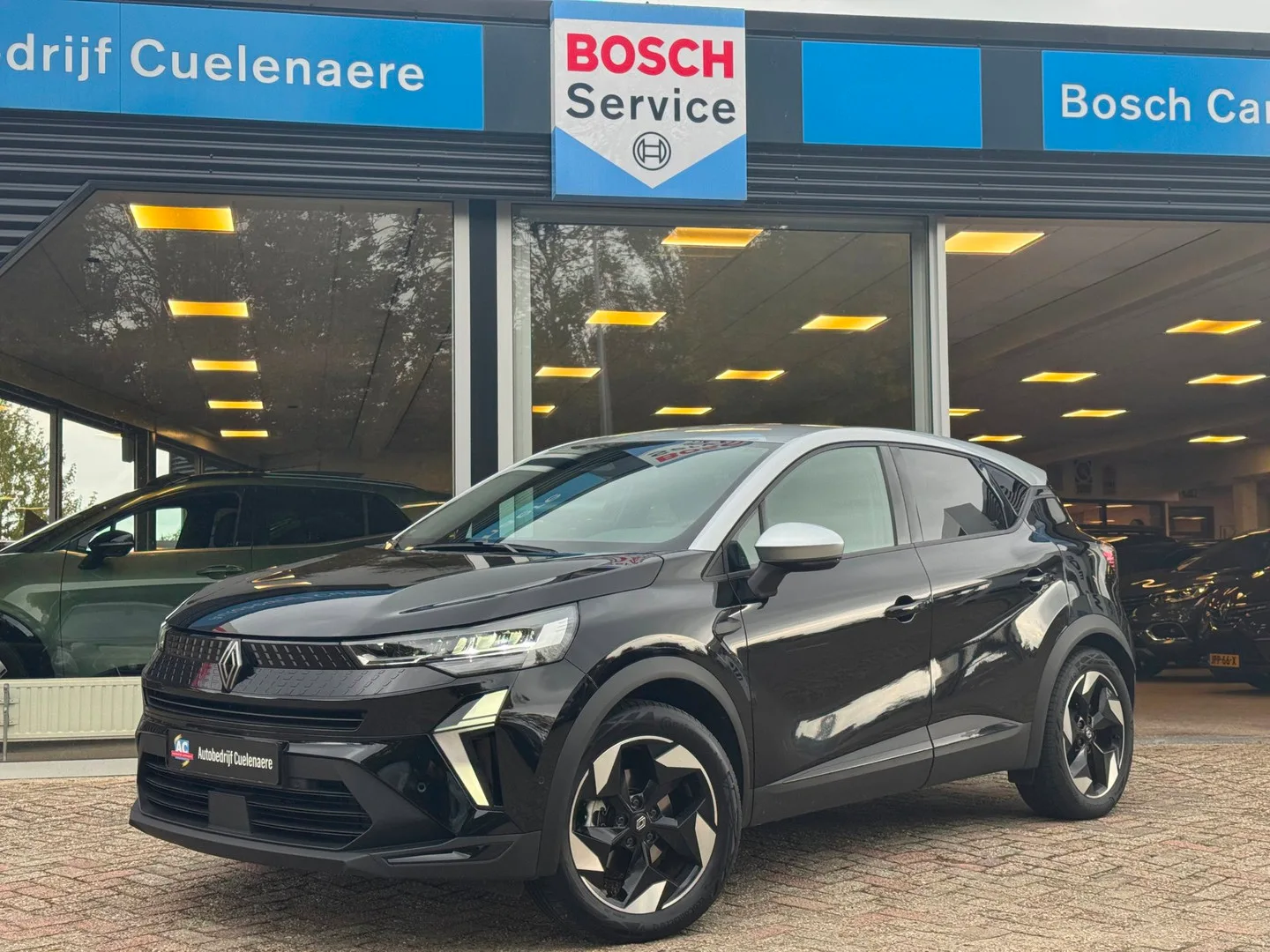 Renault Captur (2025) — foto 1