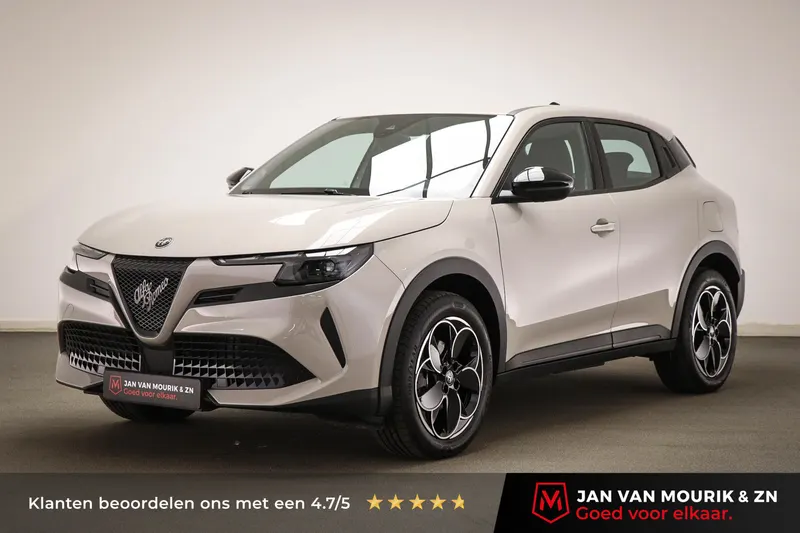 Alfa Romeo Junior (2025)