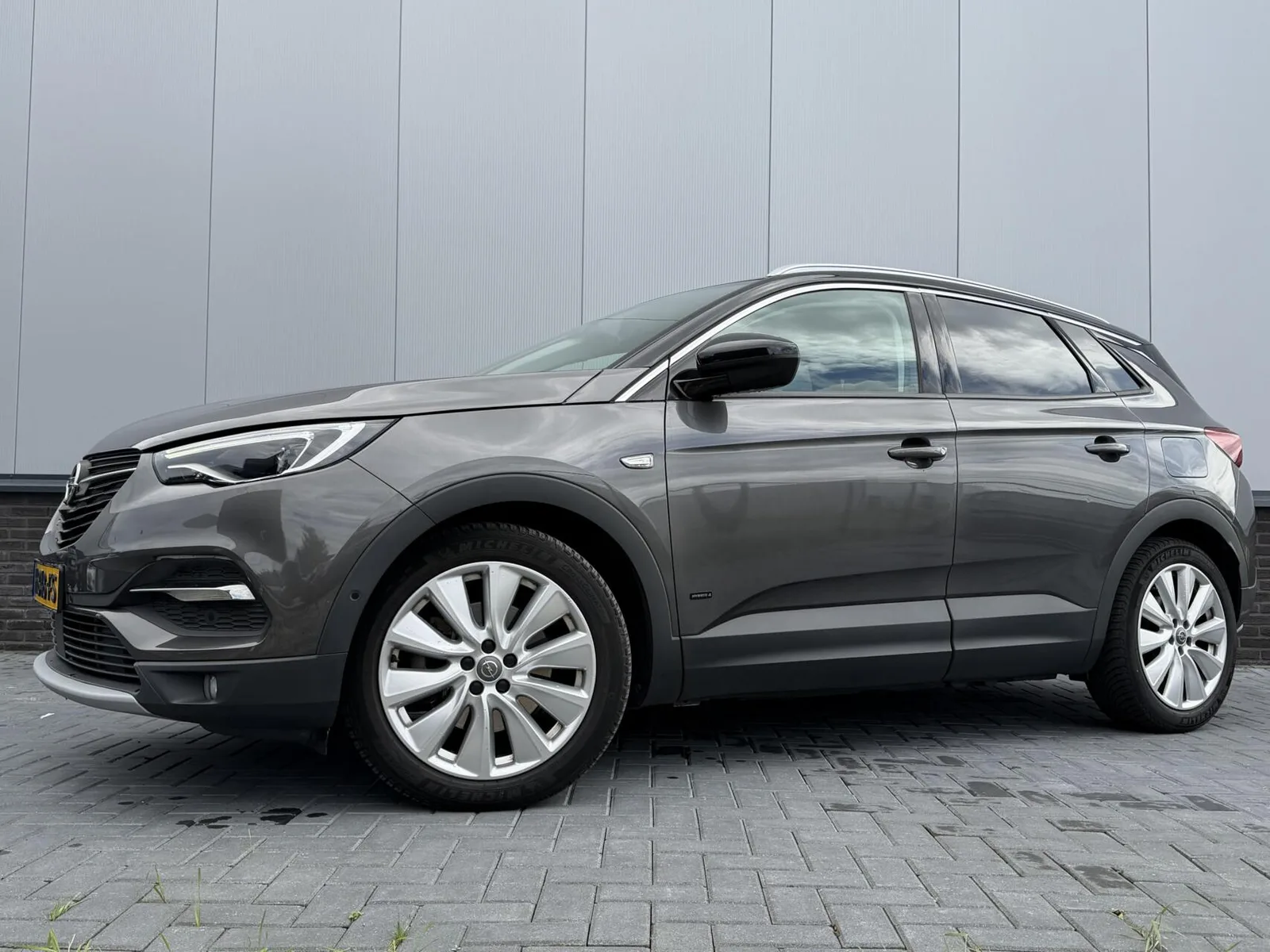 Opel Grandland X (2020) — foto 1
