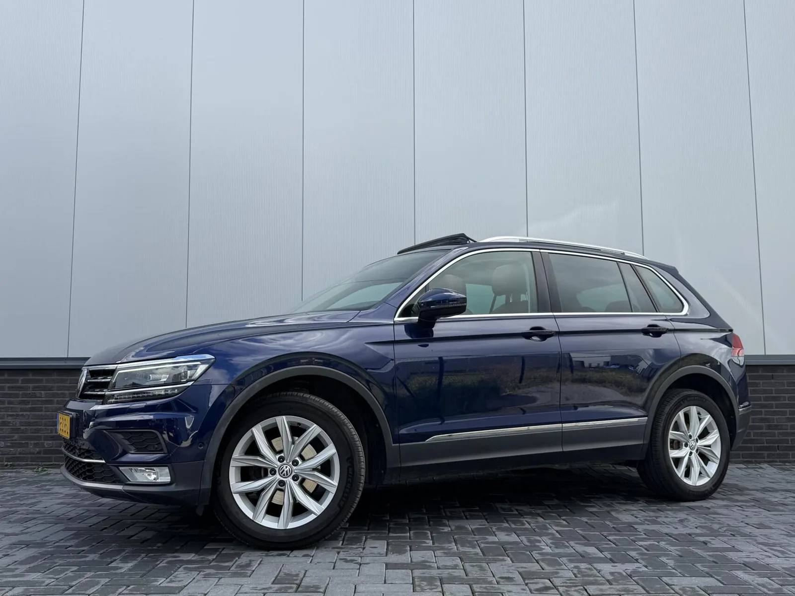 Volkswagen Tiguan (2017) — foto 1