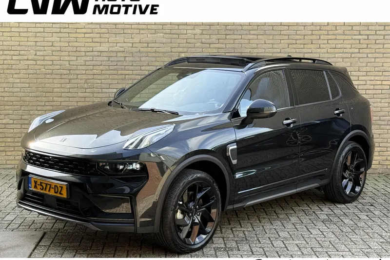 Lynk & Co 01 (2023)