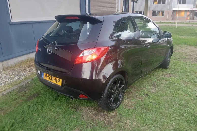 Mazda 2 (2009)