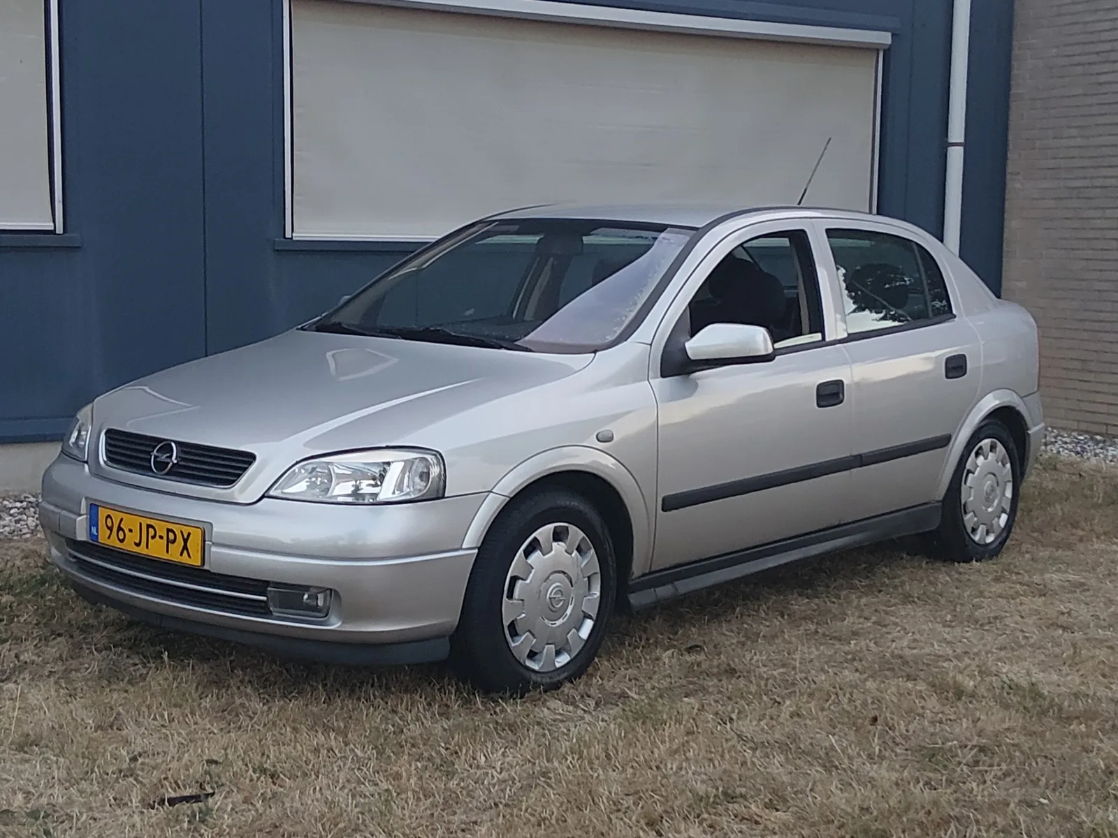 Opel Astra (2002) — foto 1