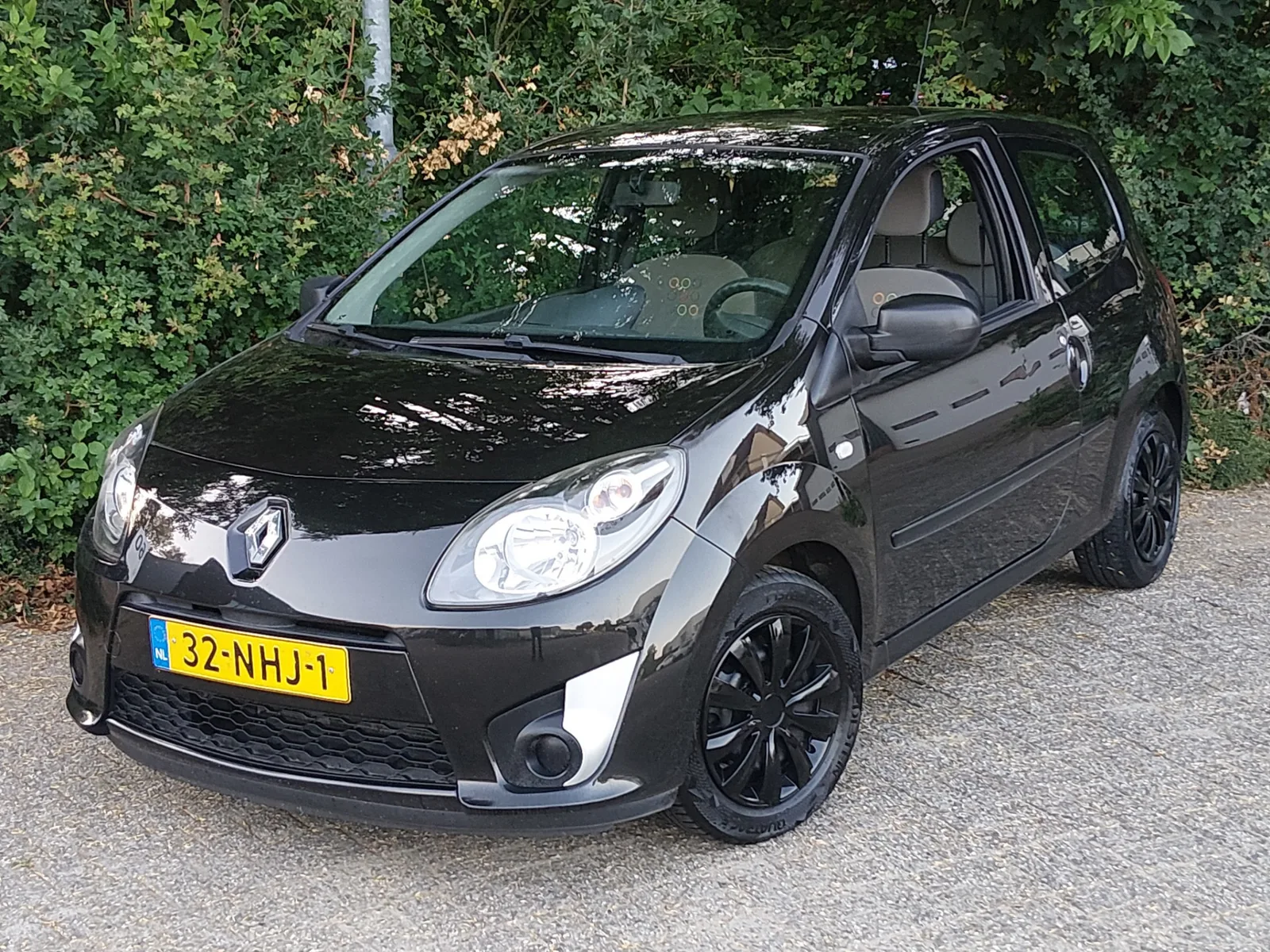 Renault Twingo (2010) — foto 1