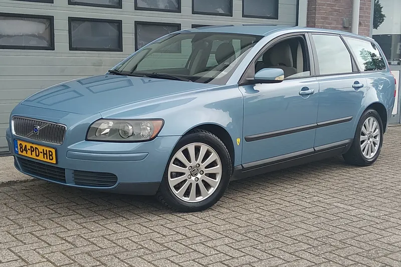 Volvo V50 (2004)