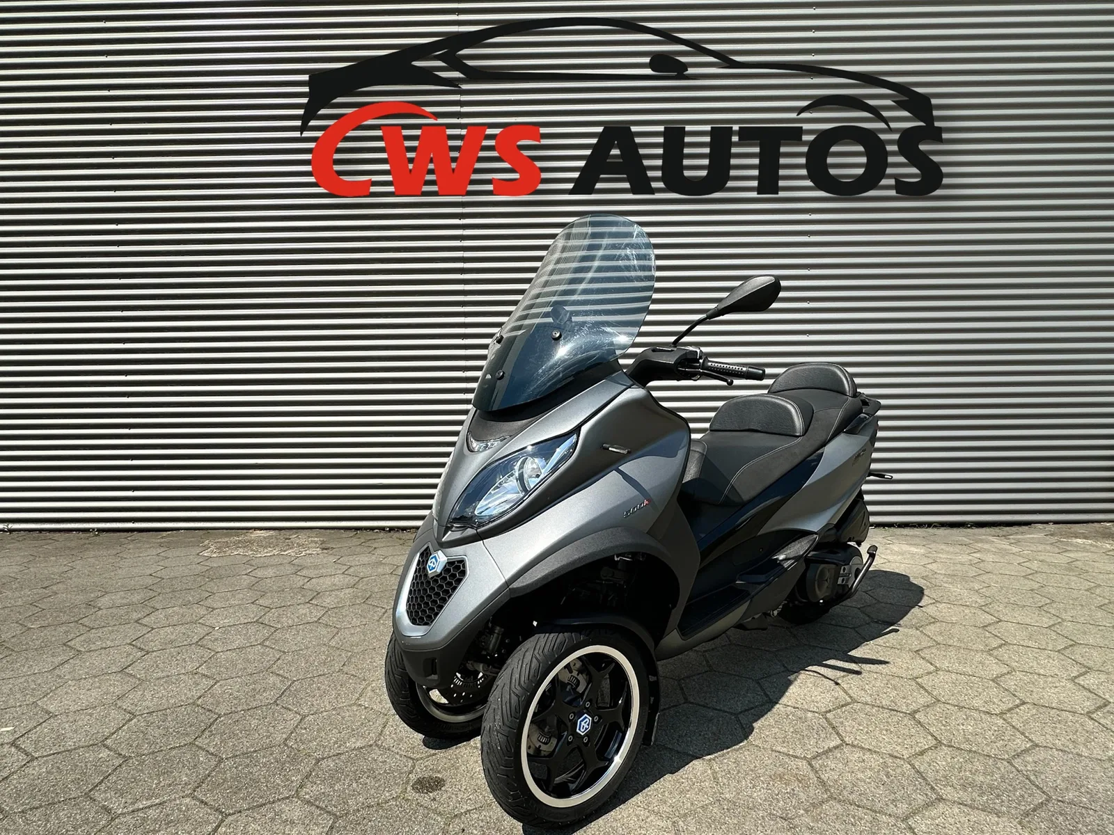 Piaggio MP3 500 (2016) — foto 1