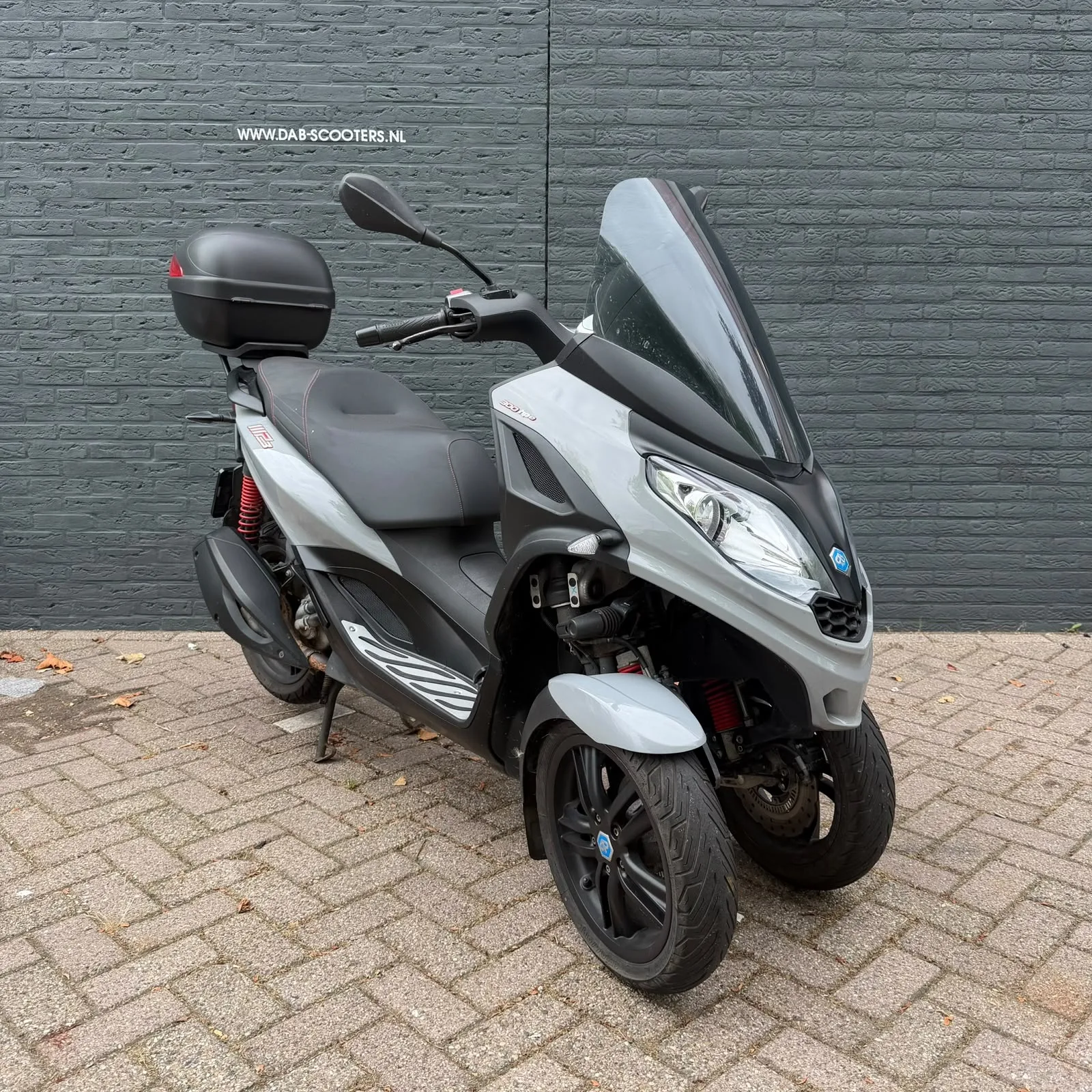 Piaggio MP3 (2021) — foto 1