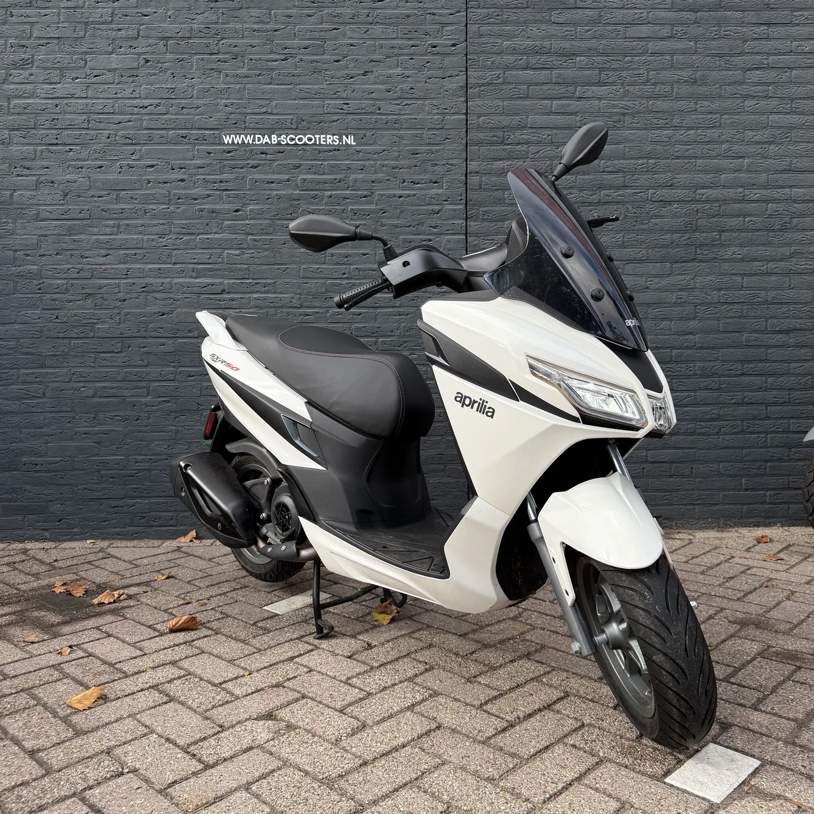 Aprilia SXR bromscooter (2026) — foto 1