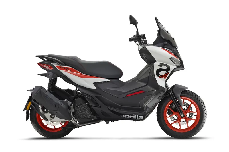 Aprilia SR GT 200 (2026)