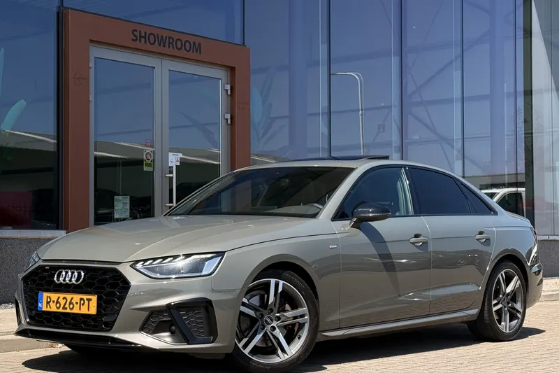 Audi A4 (2022)