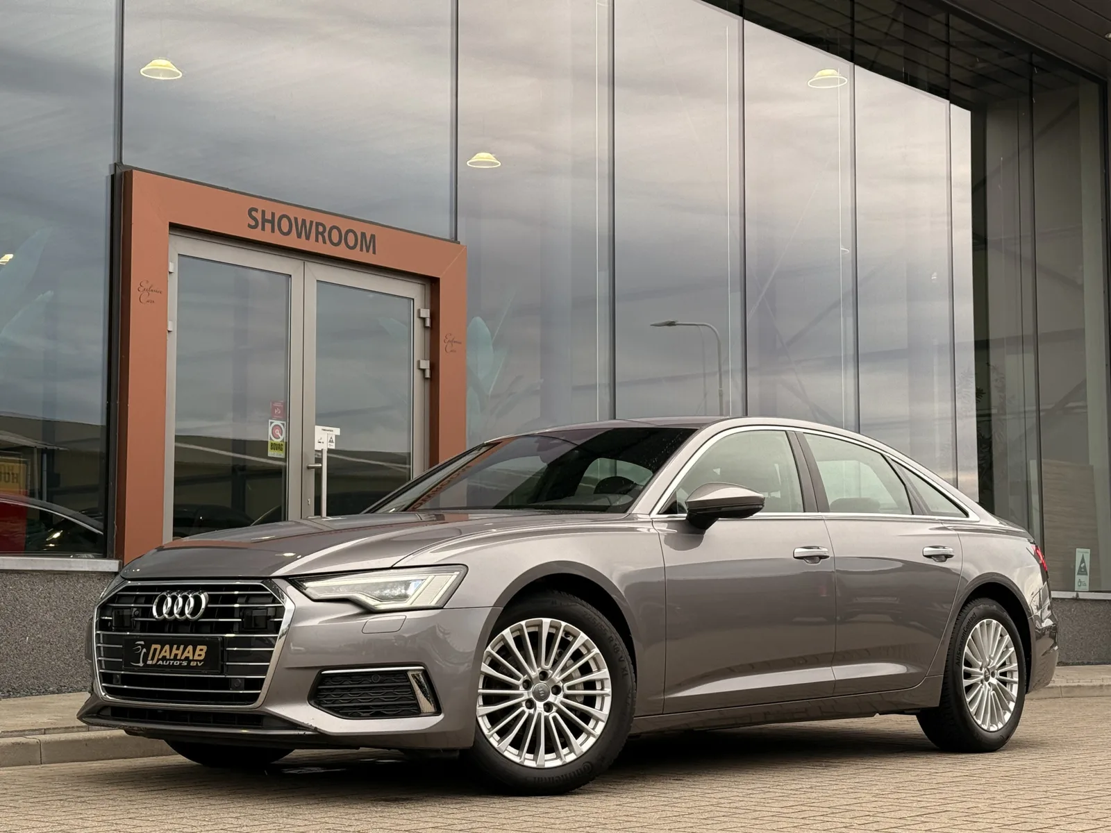 Audi A6 (2018) — foto 1