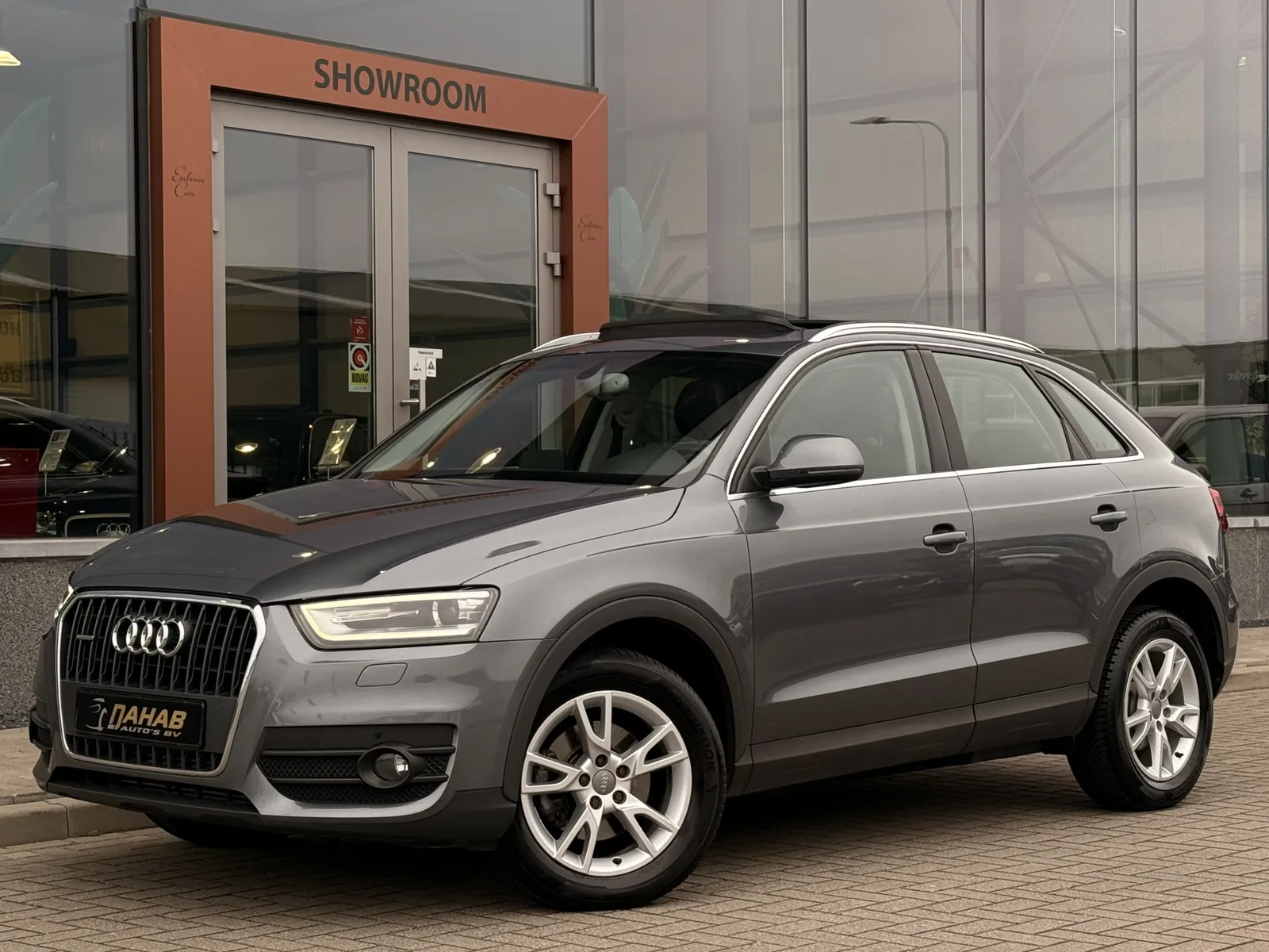 Audi Q3 (2012) — foto 1