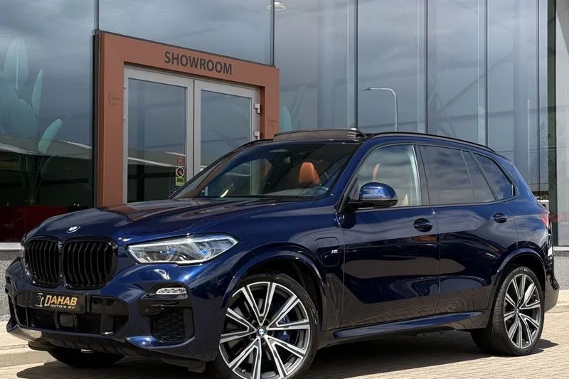 BMW X5 (2021)