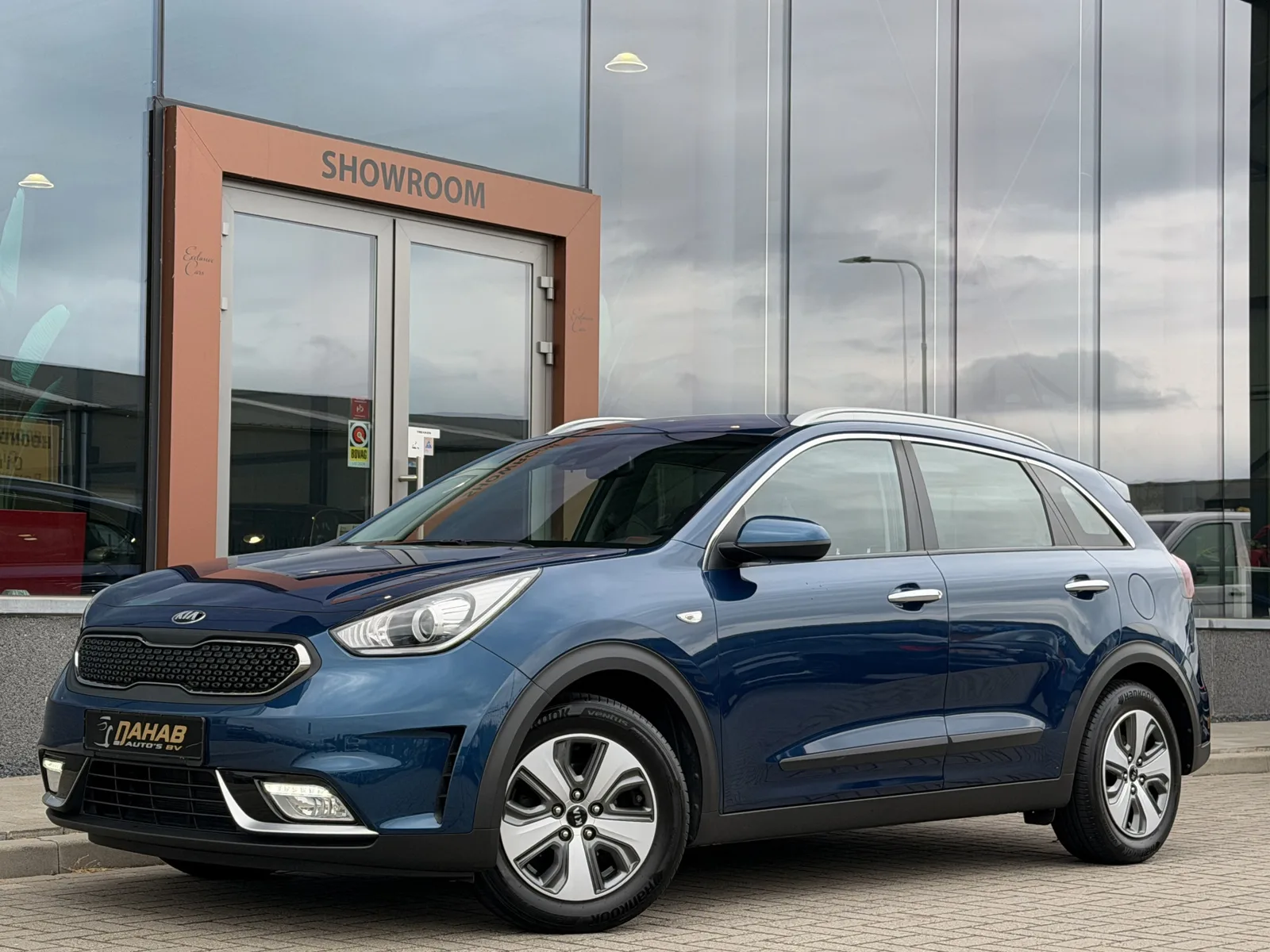 Kia Niro (2018) — foto 1