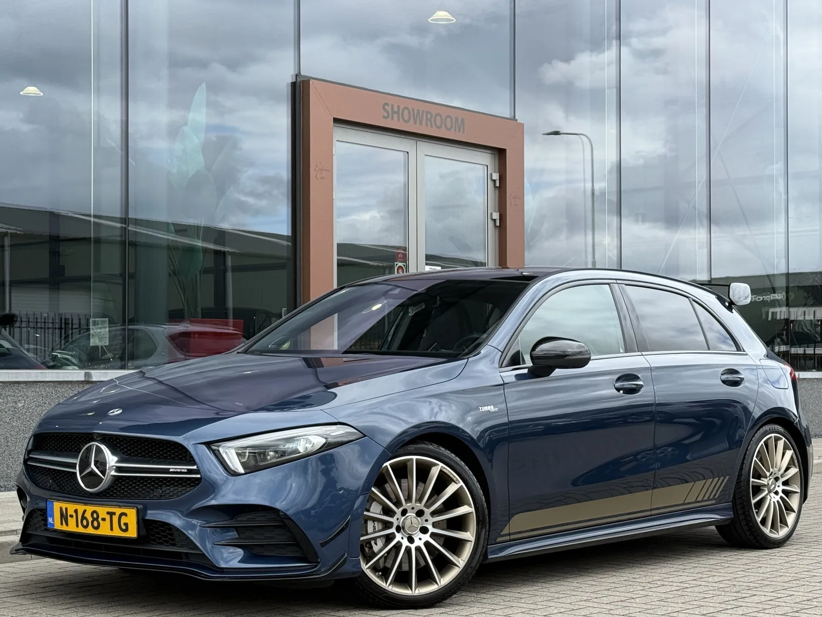 Mercedes-Benz A-Klasse (2019) — foto 1
