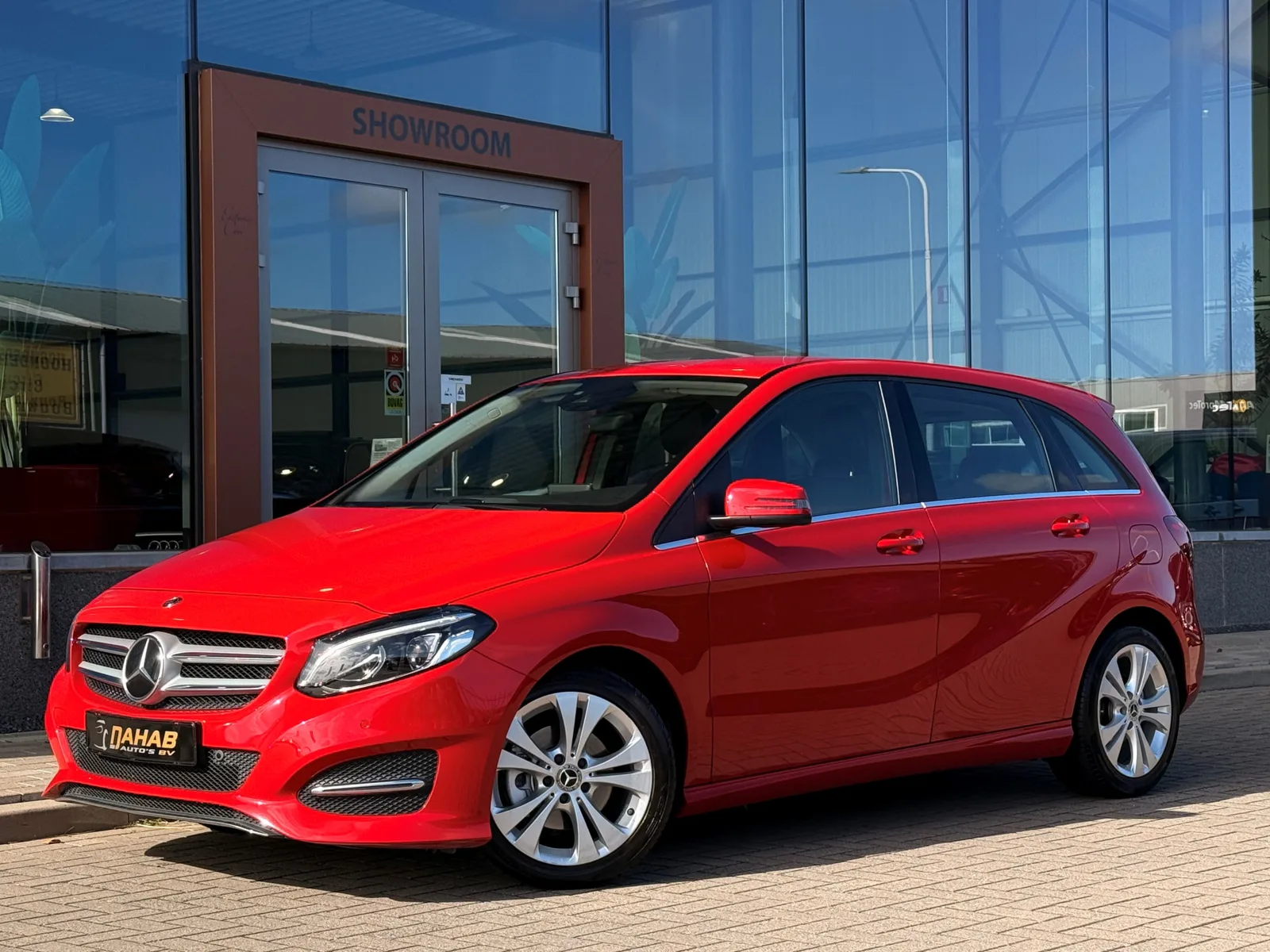 Mercedes-Benz B-Klasse (2018) — foto 1