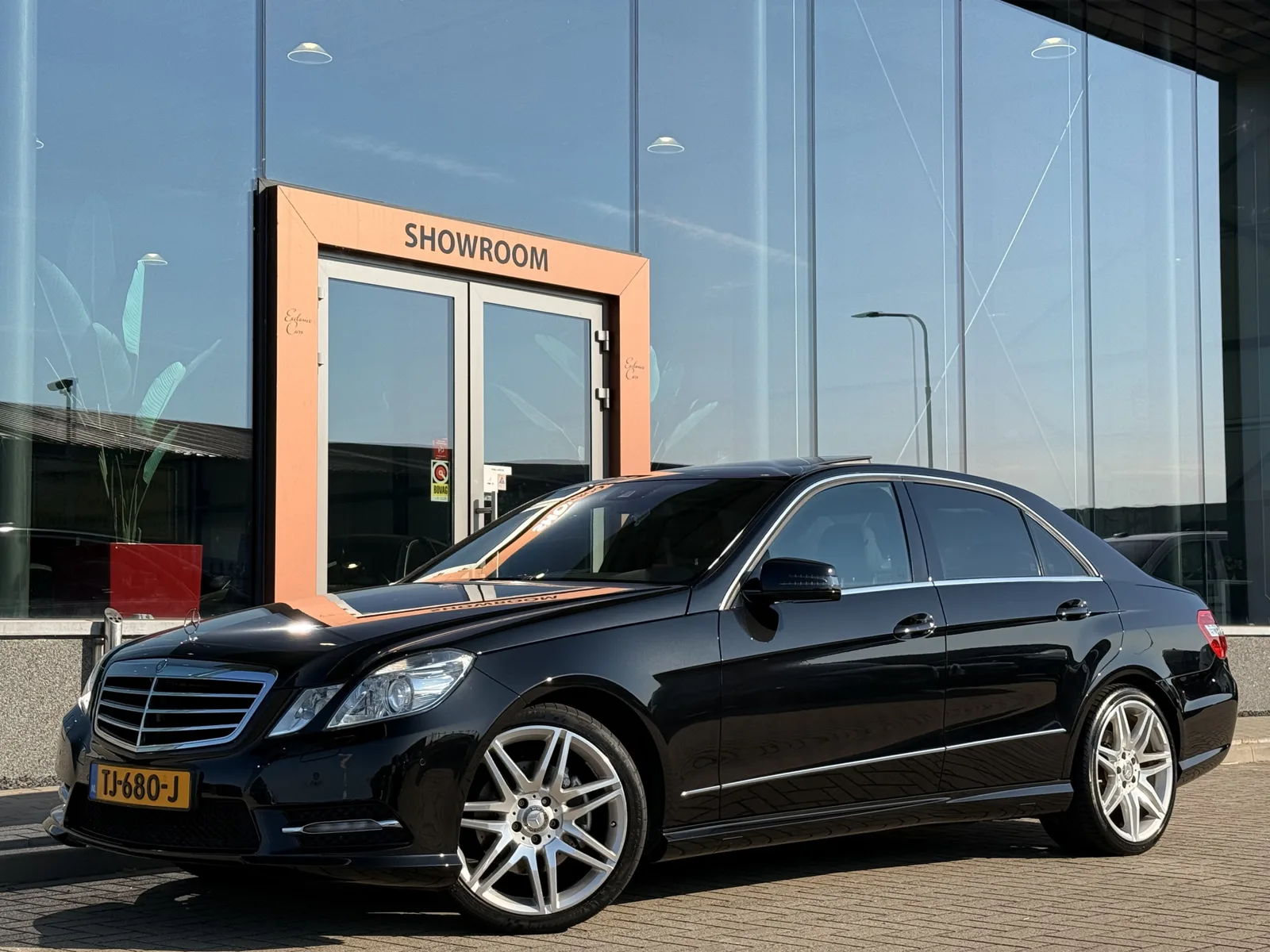Mercedes-Benz E-Klasse (2011) — foto 1
