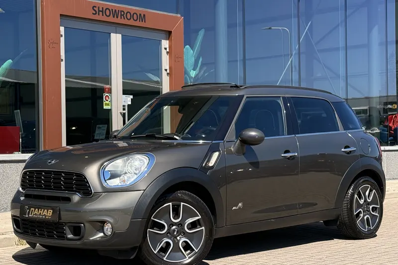 MINI Countryman (2011)