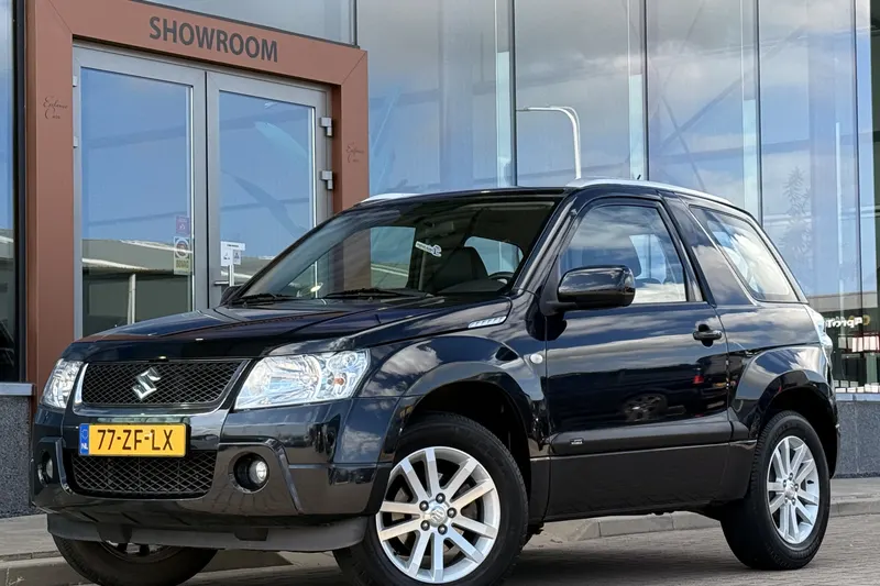 Suzuki Grand Vitara (2008)