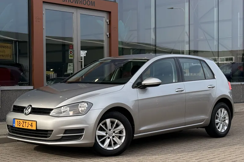 Volkswagen Golf (2013)