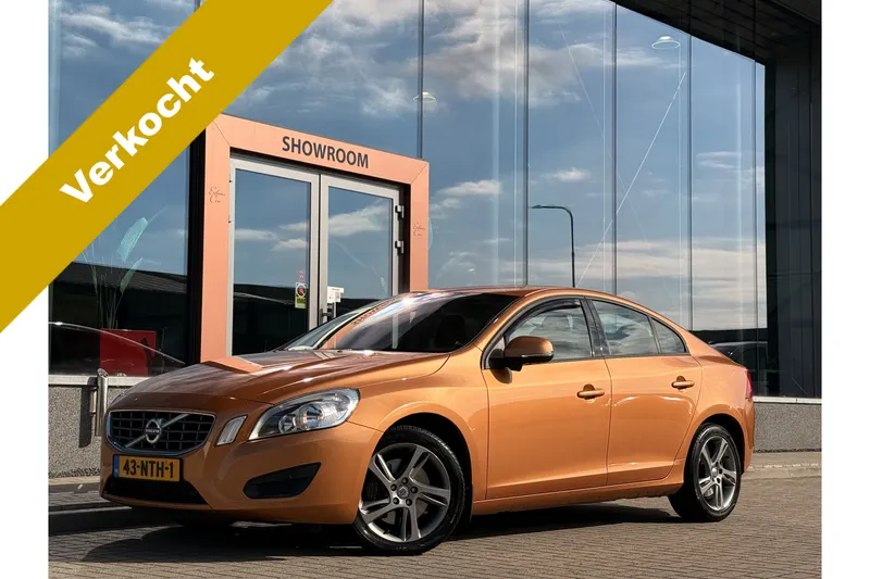 Volvo S60 (2010)