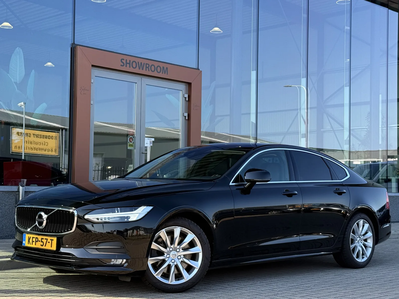 Volvo S90 (2020) — foto 1