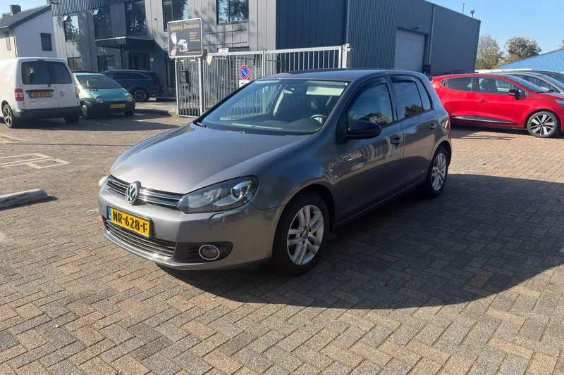 Volkswagen Golf (2011)