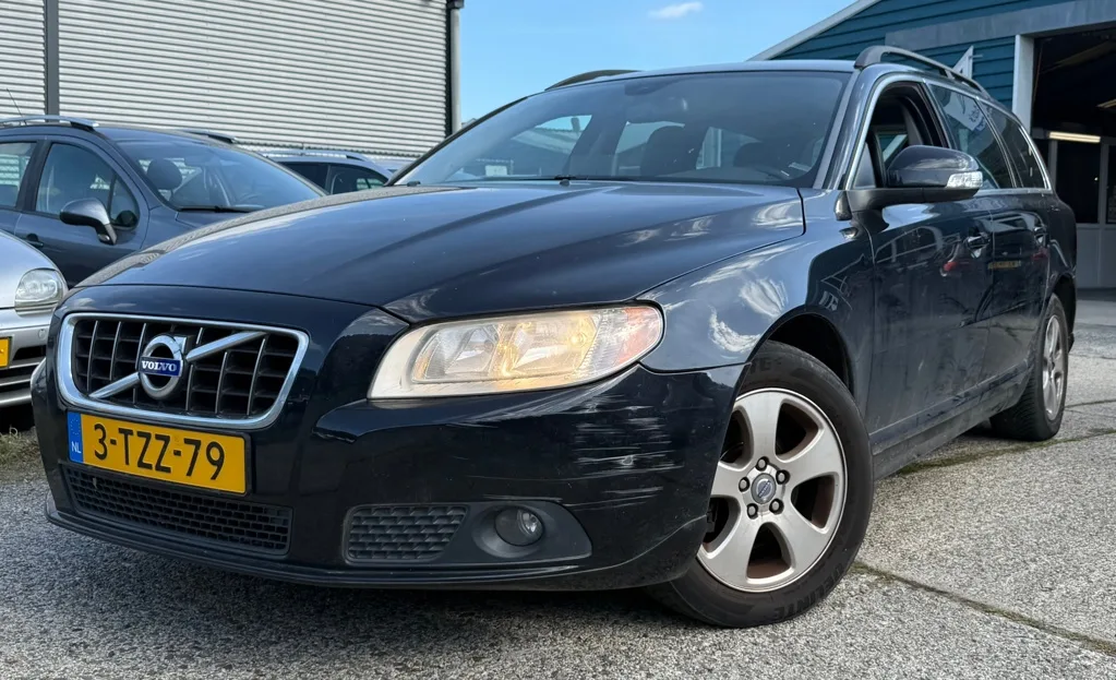 Volvo V70 (2010) — foto 1
