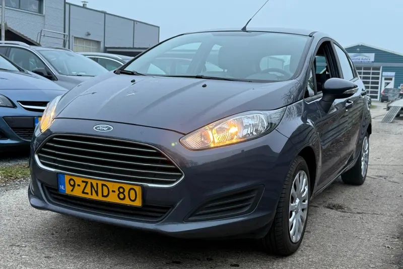 Ford Fiesta (2015)