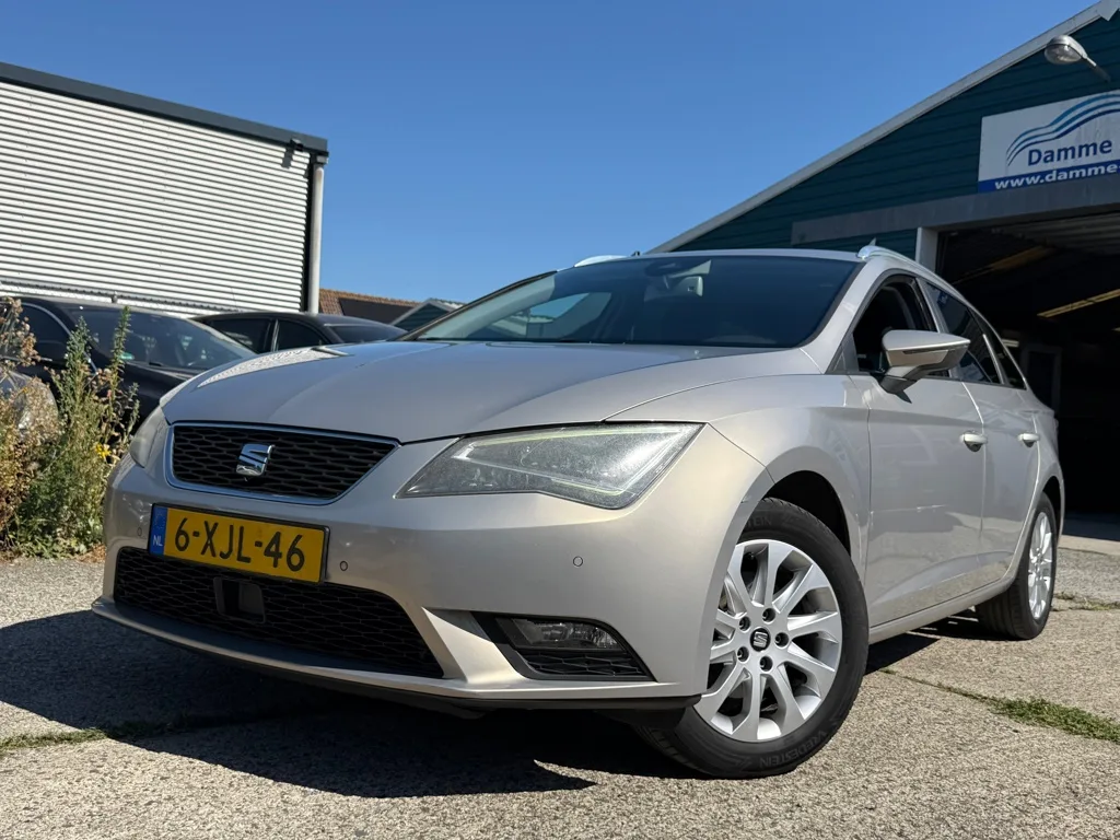 SEAT Leon (2014) — foto 1