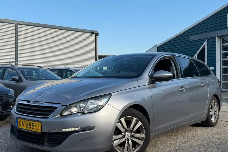 Peugeot 308 (2015)